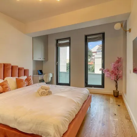 Apartment Modern Gem